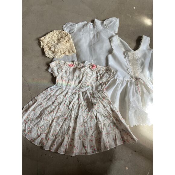 Vintage baby dress lace white lot, crochet bonnet, antique dresses, girl, pretty